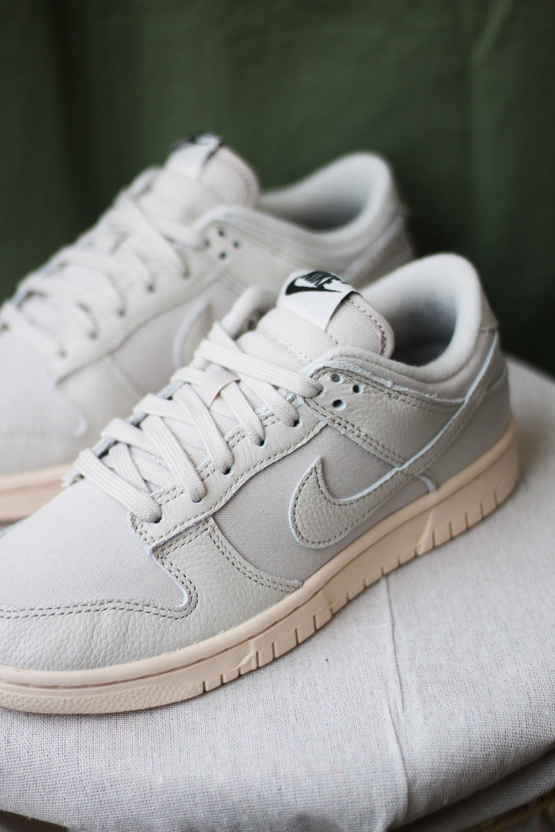 DUNK LOW RETRO PRM "LT OREWOOD"