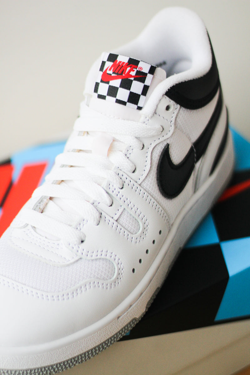 ATTACK "WHITE/BLACK"
