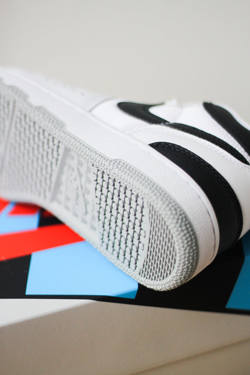 ATTACK "WHITE/BLACK"