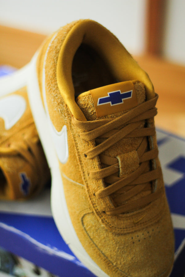 NIKE BOOK 1 CHEVY "DARK GOLD LEAF/SAIL-NATURAL"