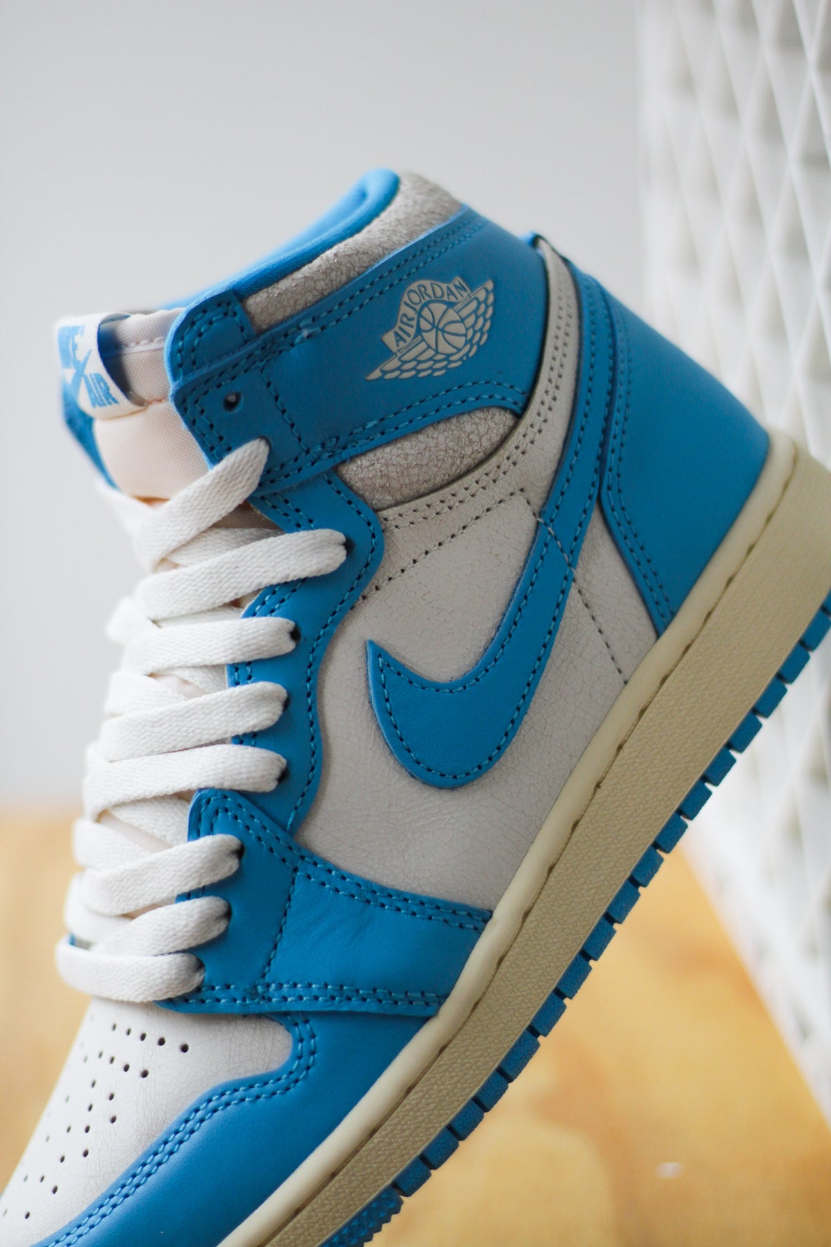 エアジョーダン1 RETRO HIGH OG DK POWDER BLUE 楽天市場】【 AIR JORDAN OFF-WHITE X JORDAN 1 RETRO HIGH OG