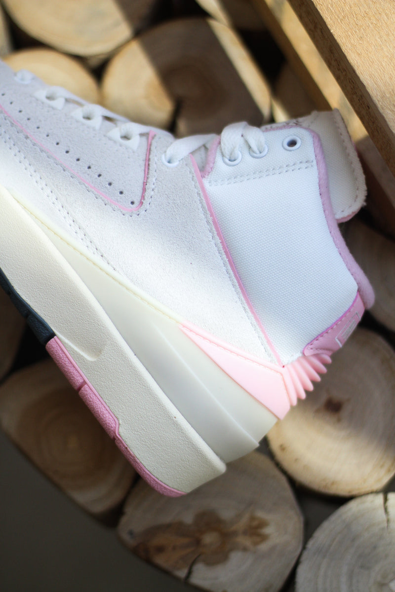 W AIR JORDAN 2 RETRO "SOFT PINK"