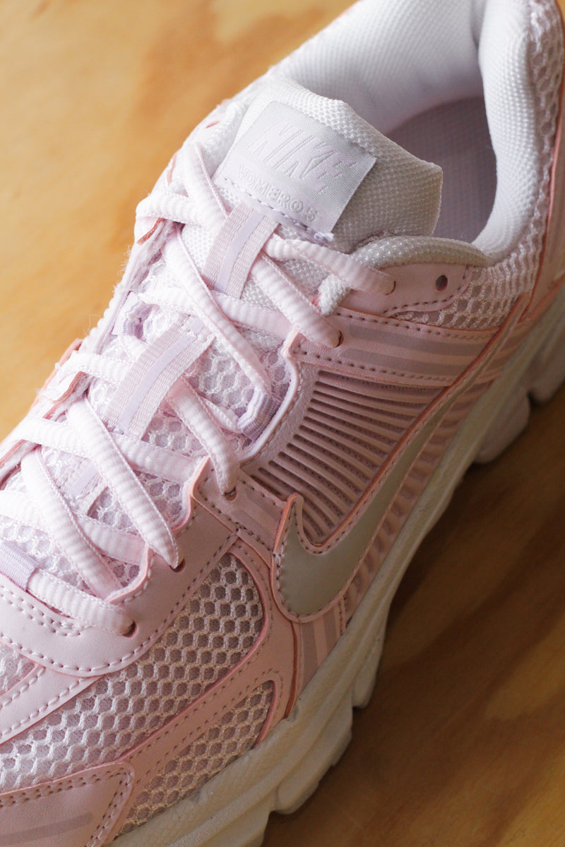 NIKE VOMERO 5 (GS) "PEARL PINK/VAST GREY-BLEACHED LILAC"