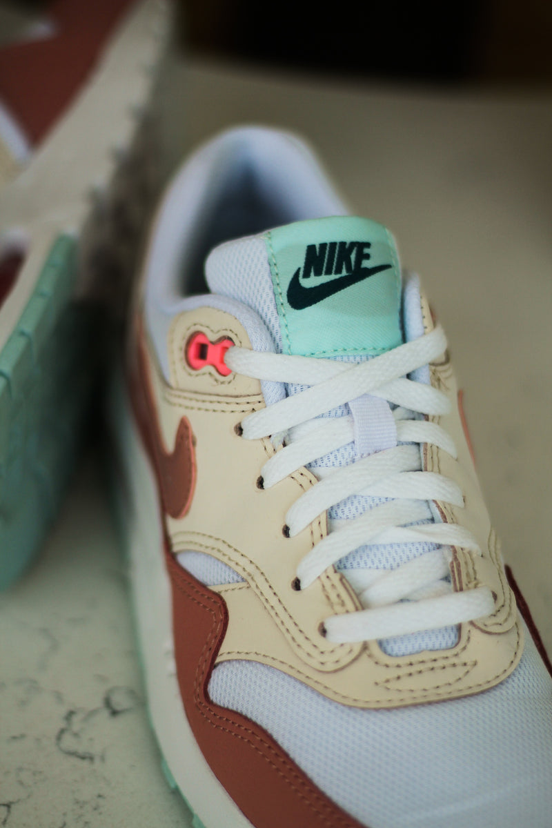 AIR MAX 1 (GS) "RED STARDUST"