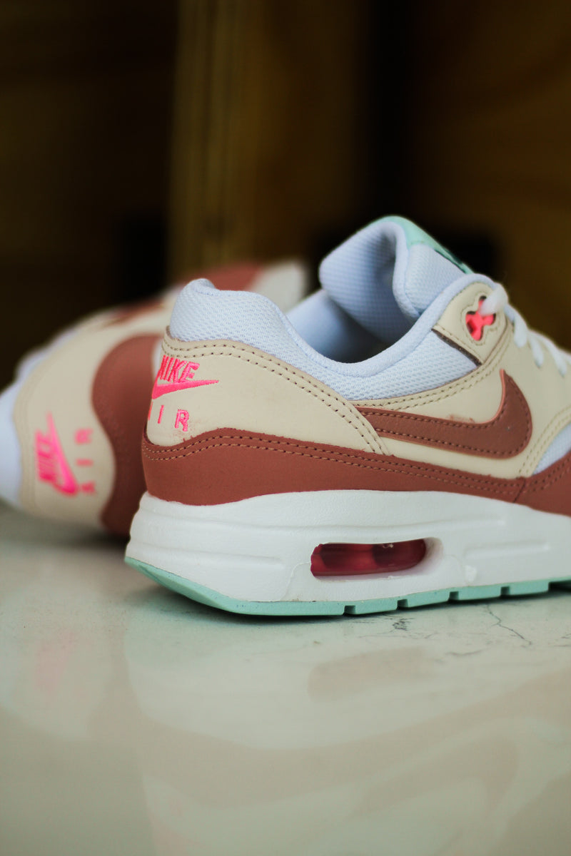 AIR MAX 1 (GS) "RED STARDUST"