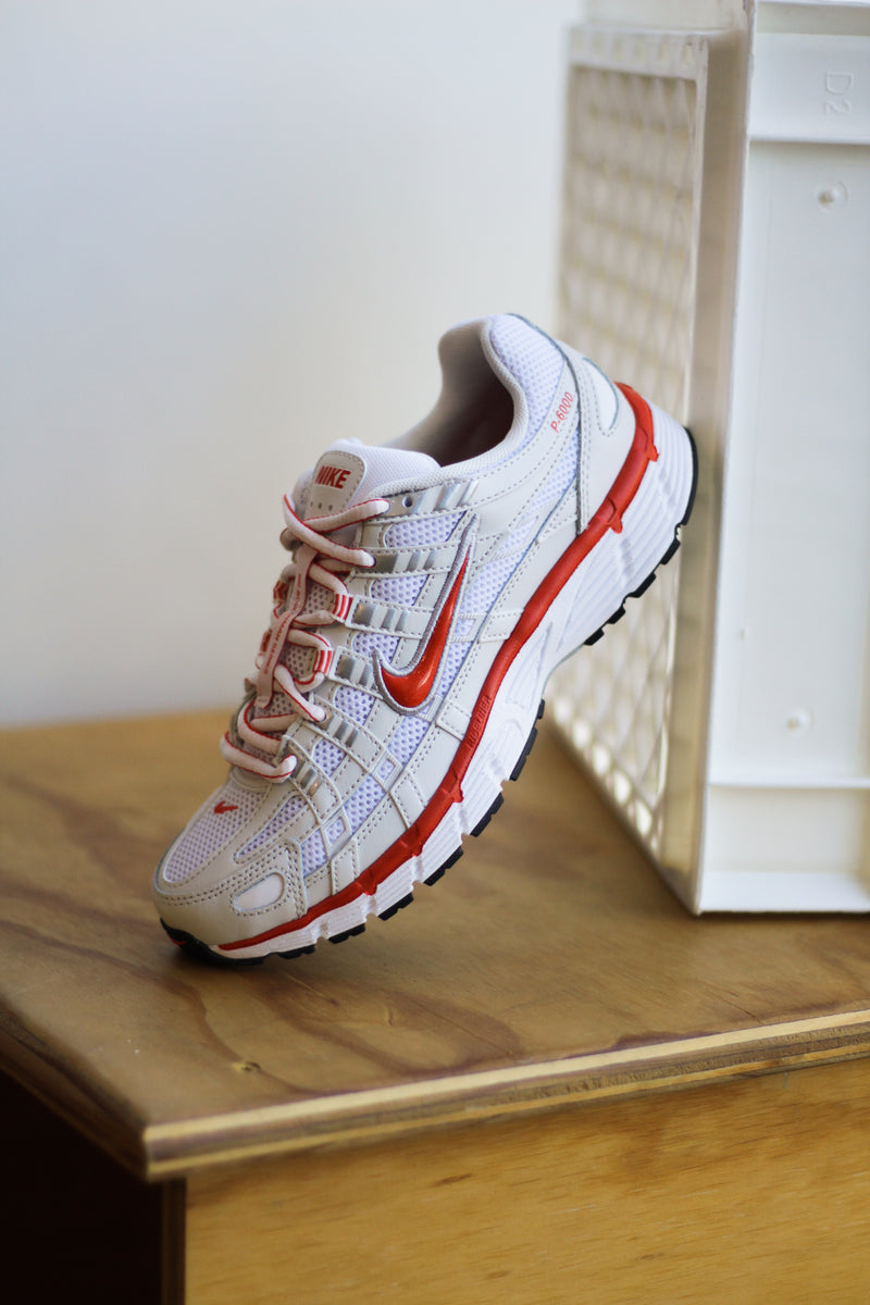 W NIKE P-6000 " WHITE/PICANTE RED-PLATINUM TINT-BLACK"