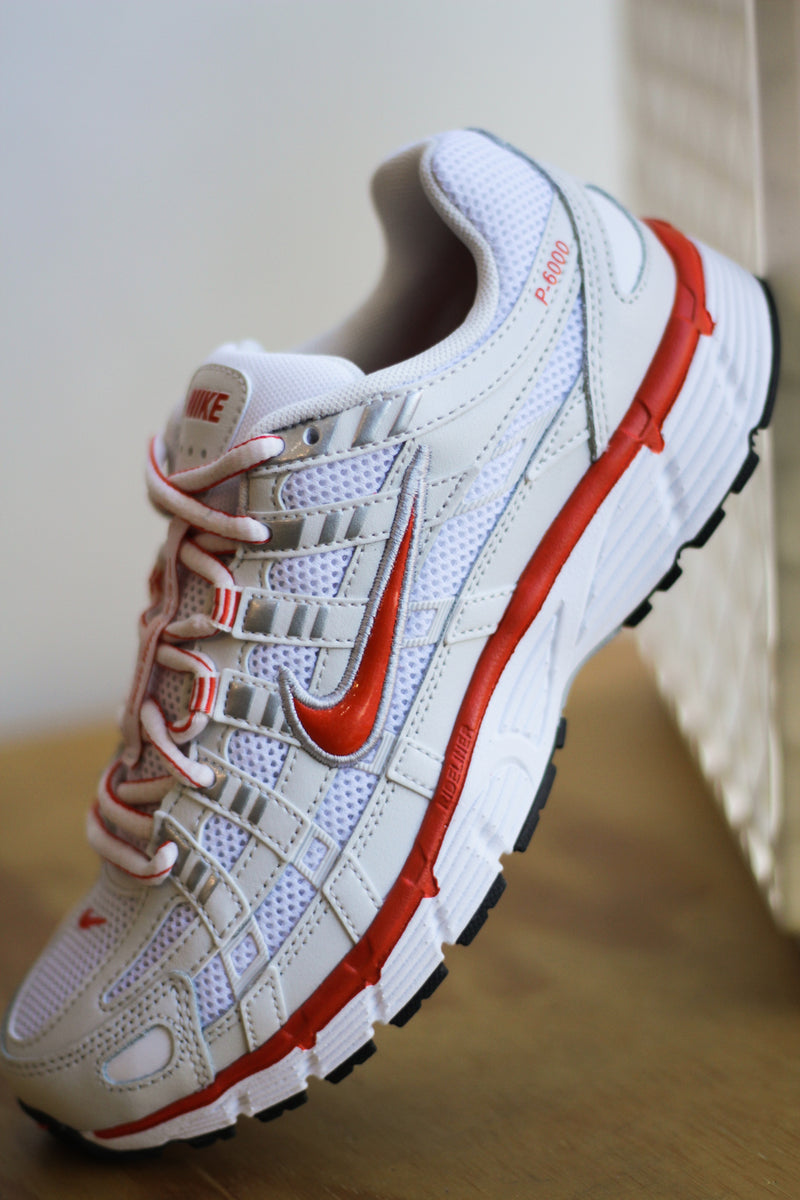 W NIKE P-6000 " WHITE/PICANTE RED-PLATINUM TINT-BLACK"