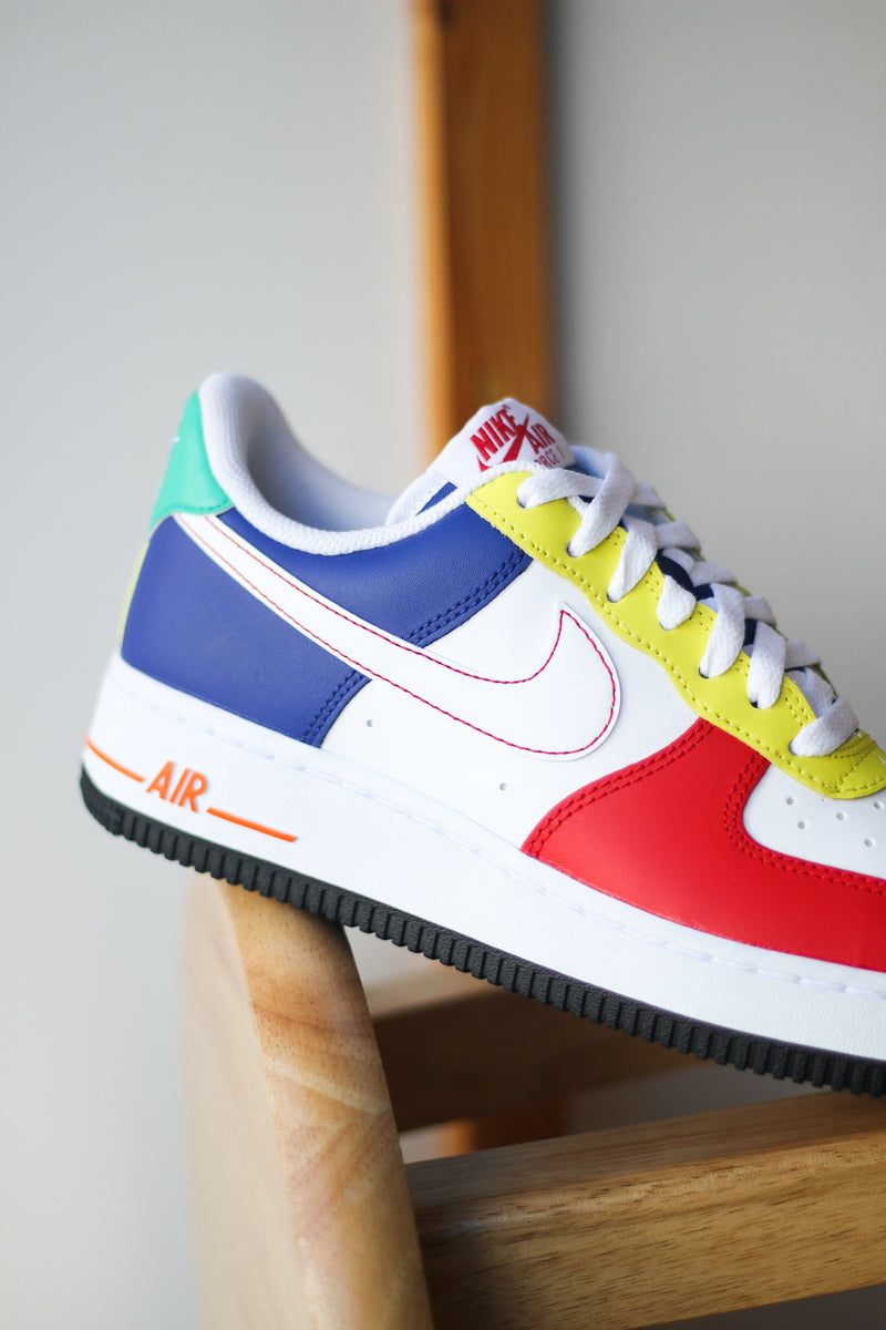 AIR FORCE 1 LV8 (GS) "UNIVERSITY RED"