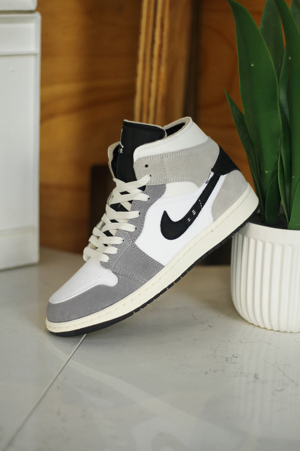 AIR JORDAN 1 MID SE CRAFT "CEMENT GREY"
