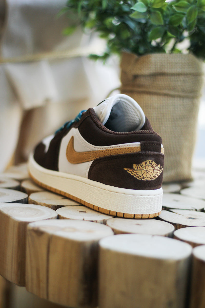 AIR JORDAN 1 LOW SE (GS) "CACAO WOW"