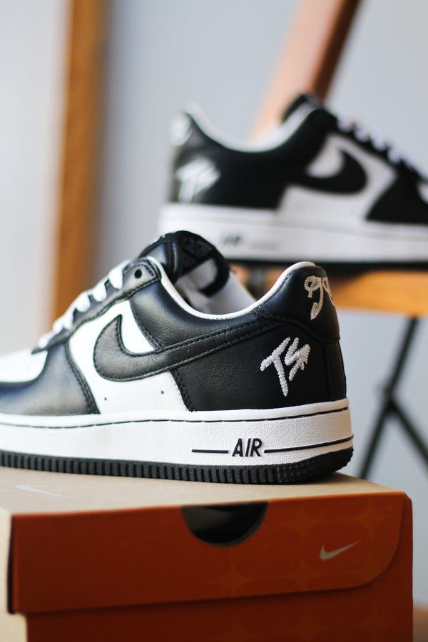 AIR FORCE 1 LOW TS "BLACK/WHITE"