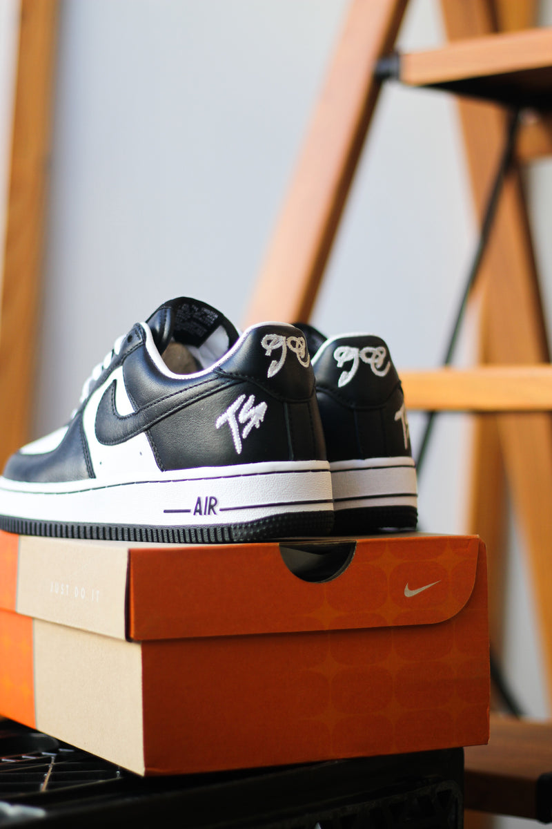 AIR FORCE 1 LOW TS "BLACK/WHITE"