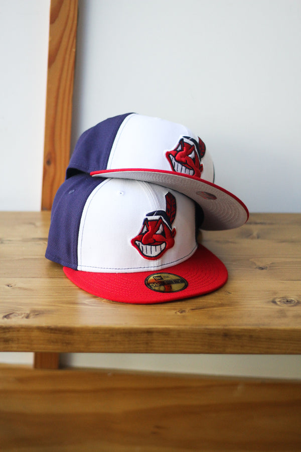 CLEVELAND INDIANS WHITE/RED/NAVY FITTED W/ GREY UNDER VISOR