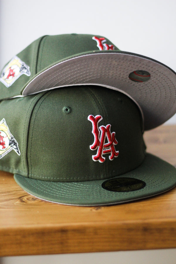LOS ANGELES ANGELS RIFLE GREEN FITTED W/ GREY UNDER VISOR