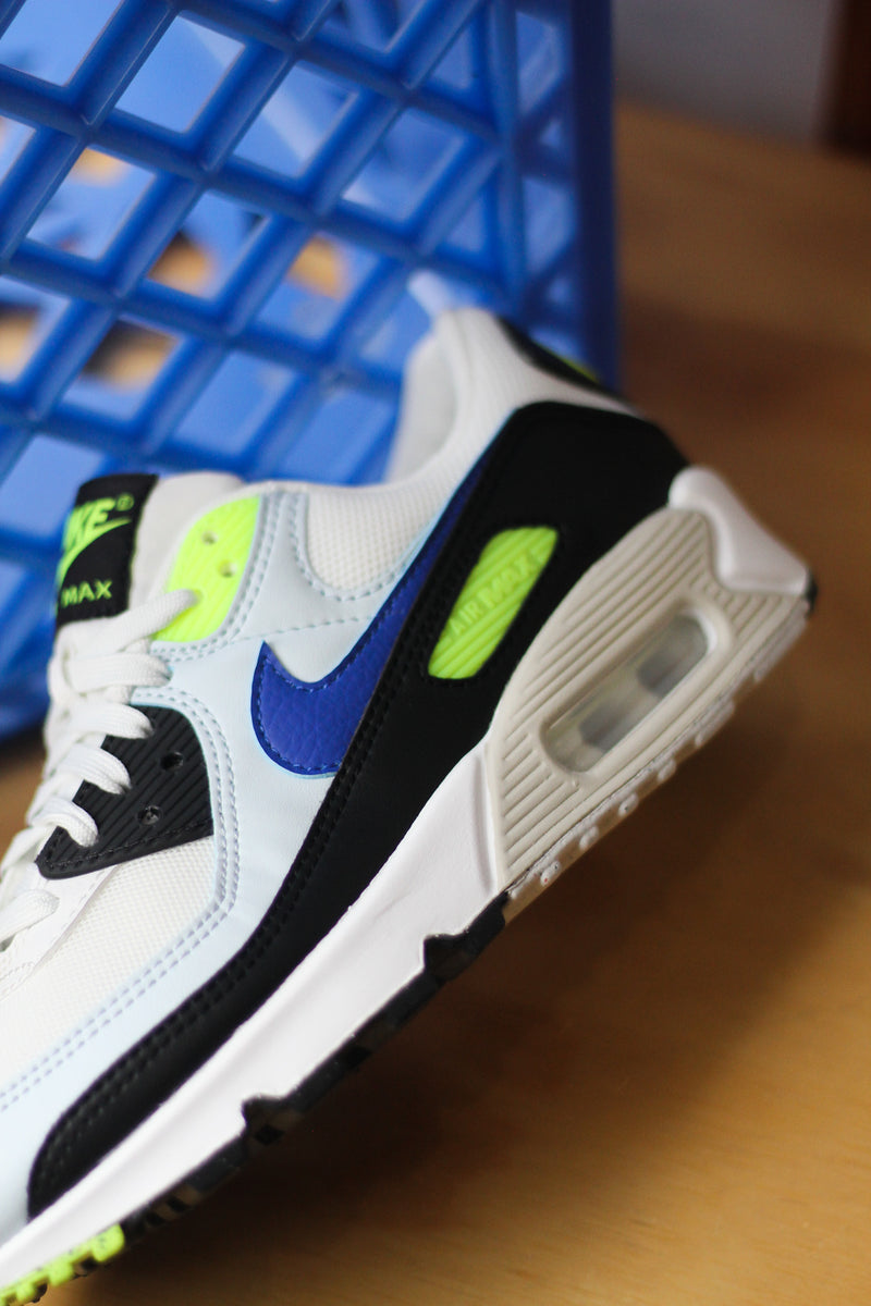 W AIR MAX 90 "VOLT"