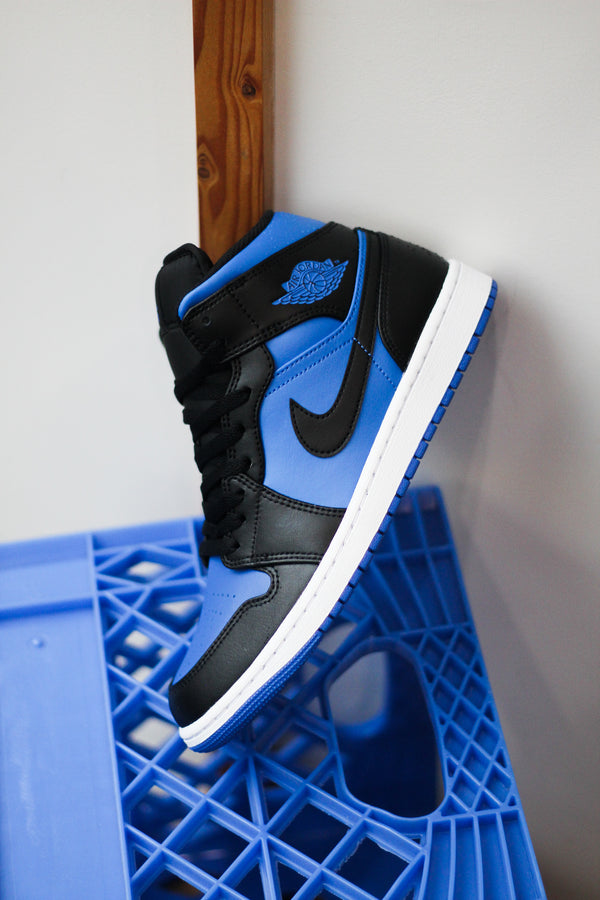 AIR JORDAN 1 MID "ROYAL BLUE"
