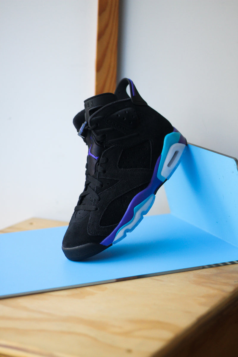 AIR JORDAN 6 RETRO "BRIGHT CONCORD"