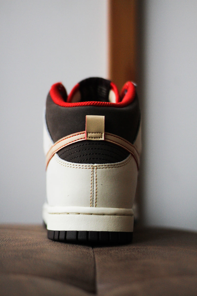 DUNK HIGH RETRO SE "BAROQUE BROWN"