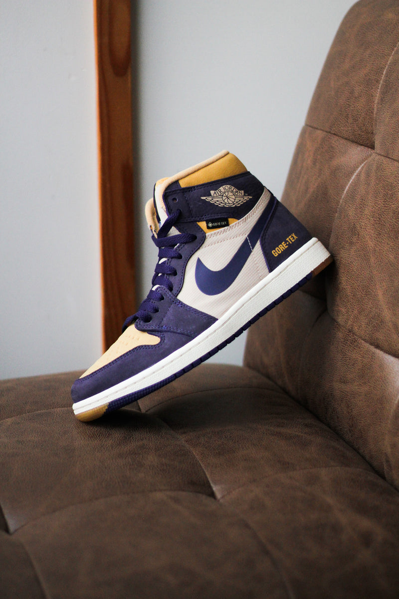 AIR JORDAN 1 ELEMENT "SKY J PURPLE"