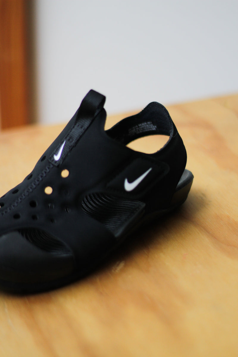 NIKE SUNRAY PROTECT 2 (PS) "BLACK/WHITE"