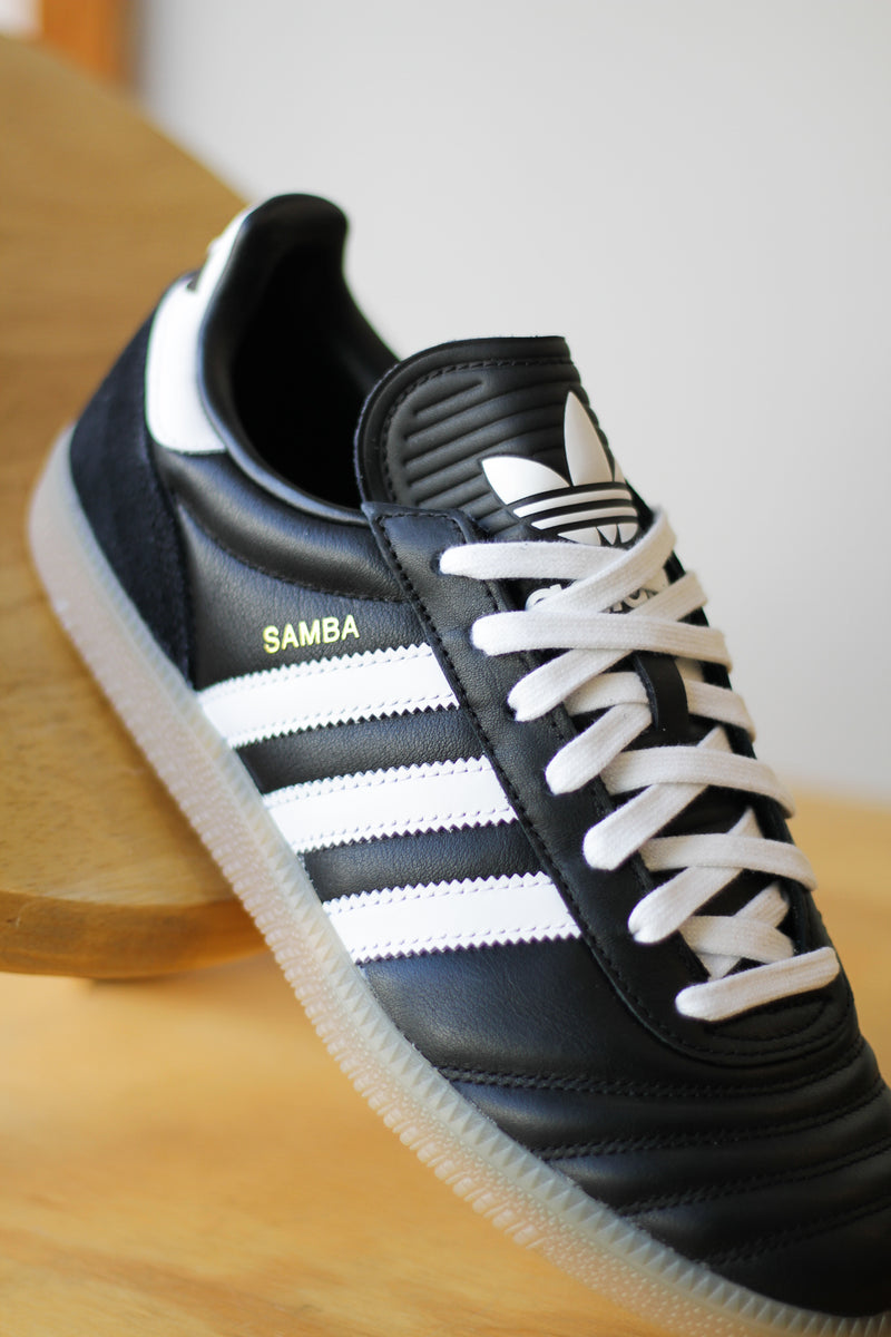 ADIDAS SAMBA JP "CORE BLACK/CLOUD WHITE" Sneaker Room ADIDAS SAMBA JP "CORE BLACK/CLOUD WHITE" Sneaker Room