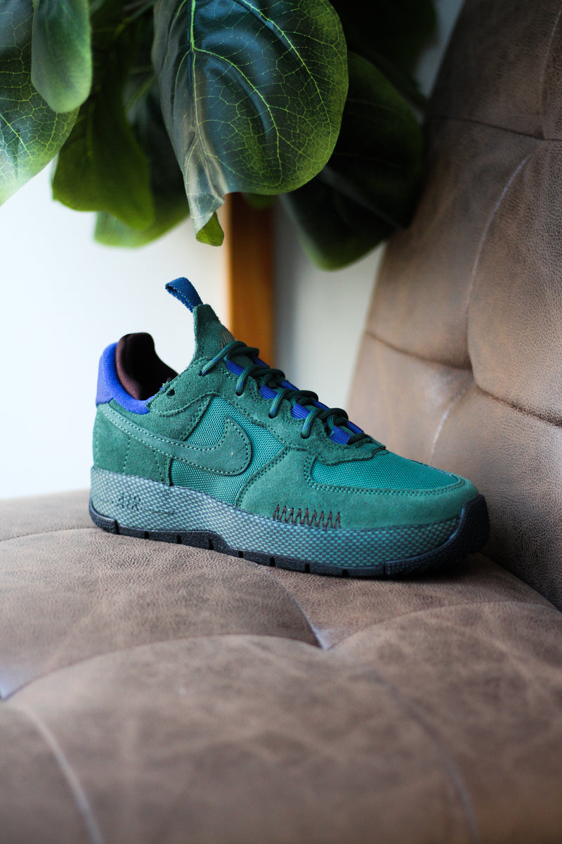 W AIR FORCE 1 WILD "EARTH"