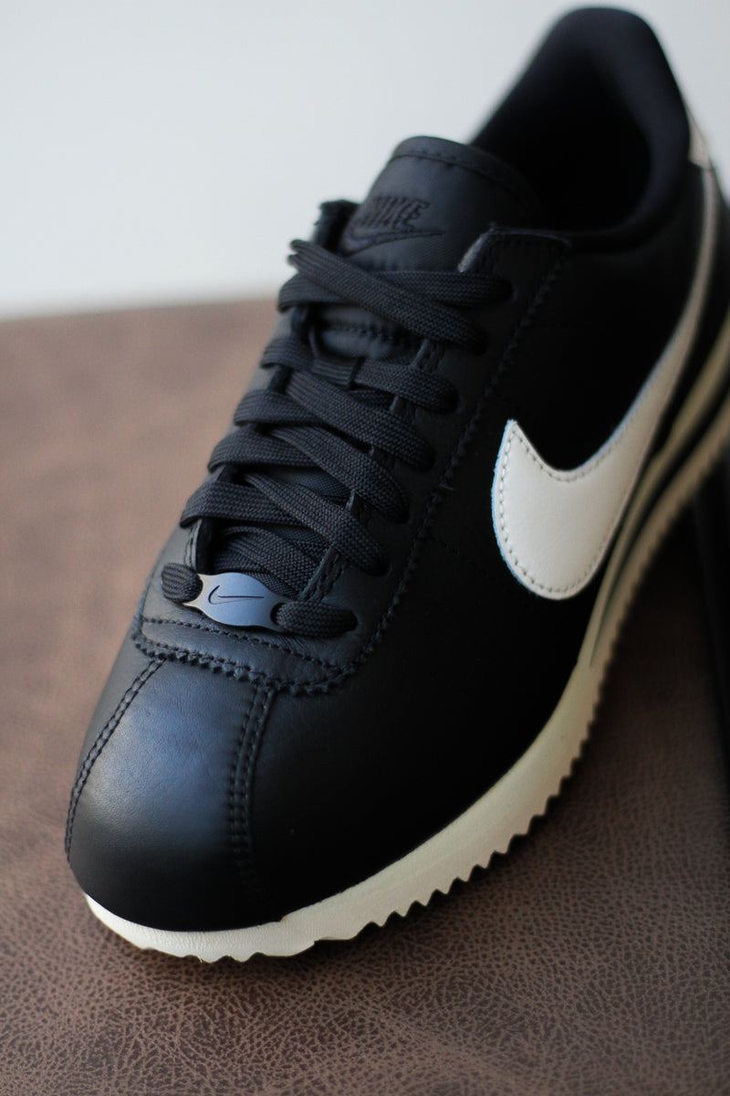 W CORTEZ 23 PRM "BLACK"