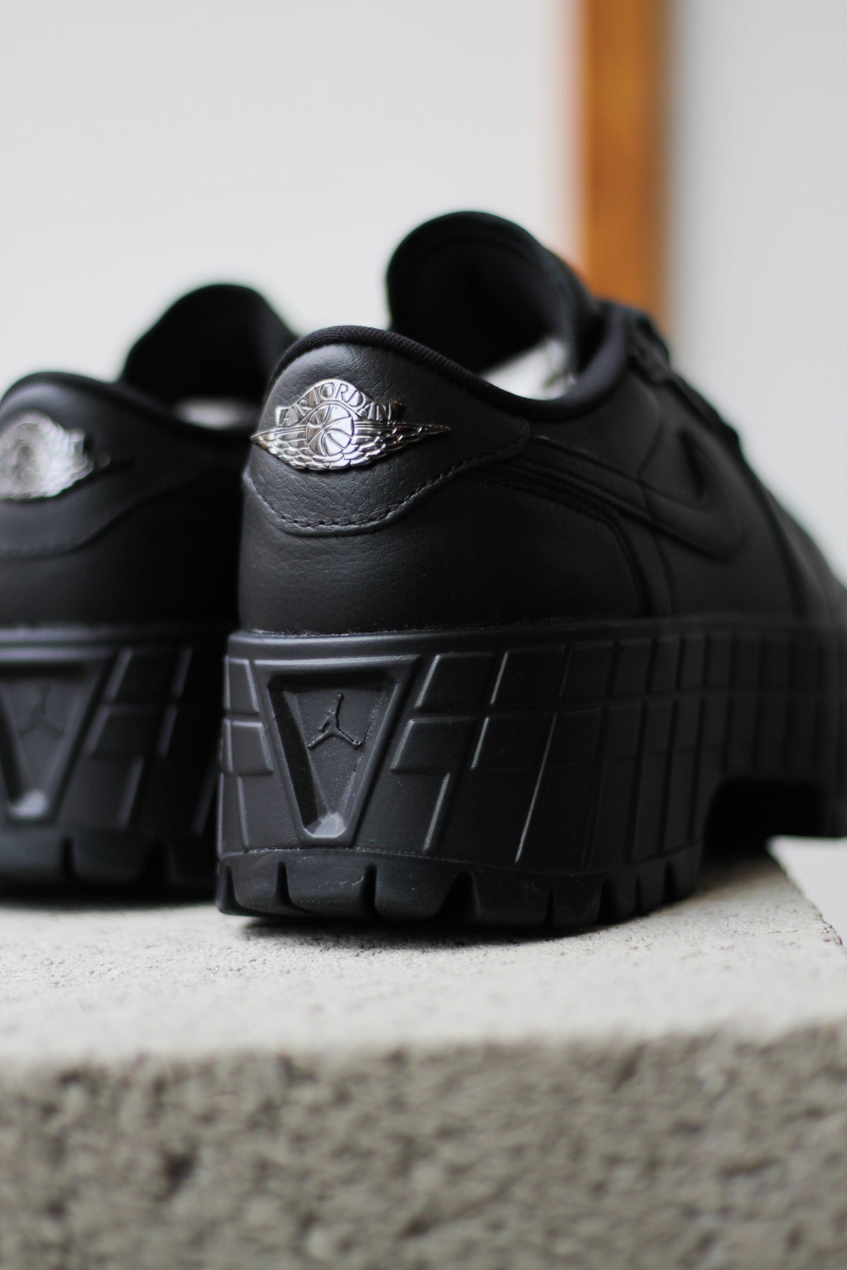 W AIR JORDAN 1 BROOKLYN LOW 