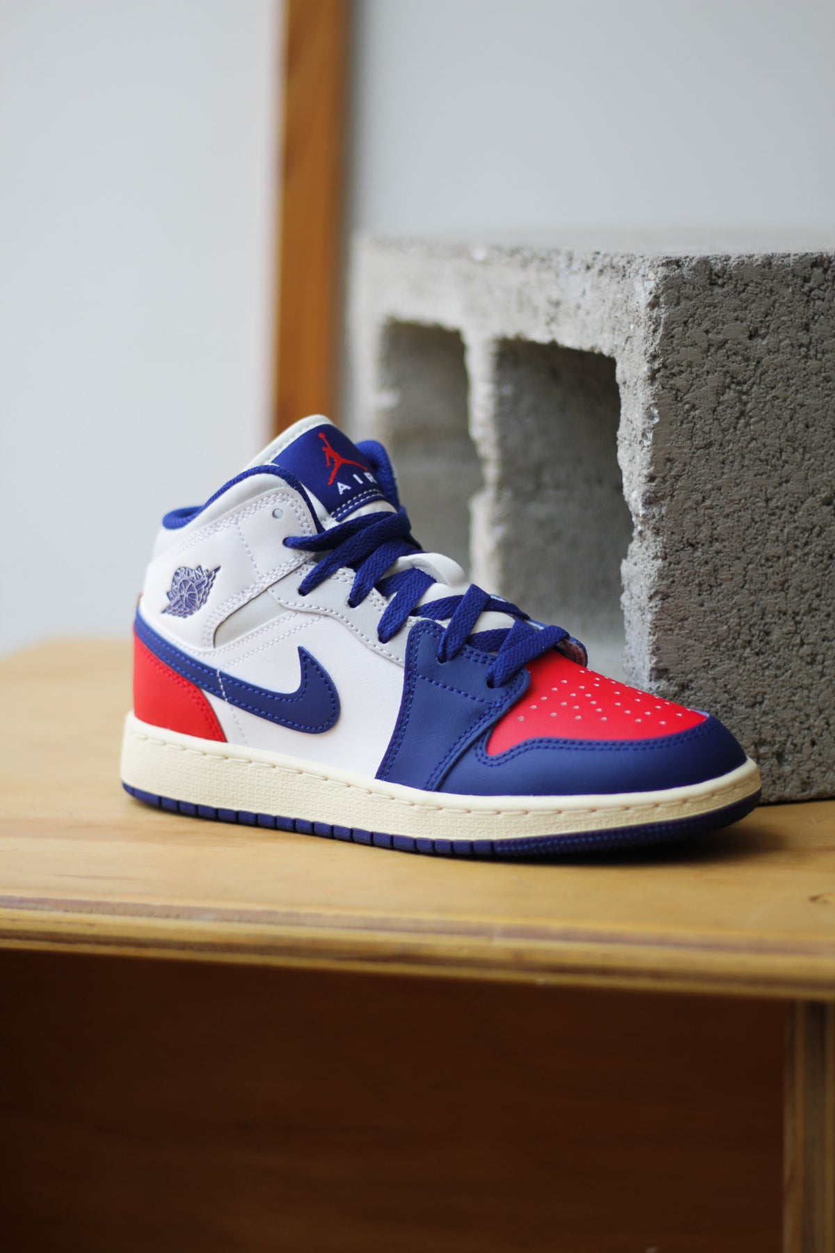 B*s様 NIKE GS AIR JORDAN 1 MID UNIVERSITY Jordan 1 Mid GS 'University Blue Black' - Air Jordan