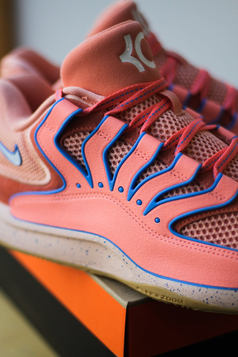 NIKE KD18 "ATOMIC PINK/PHOTO BLUE-LT WILD MANGO"