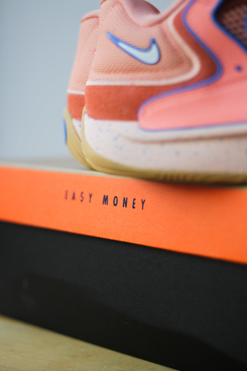 NIKE KD18 "ATOMIC PINK/PHOTO BLUE-LT WILD MANGO"