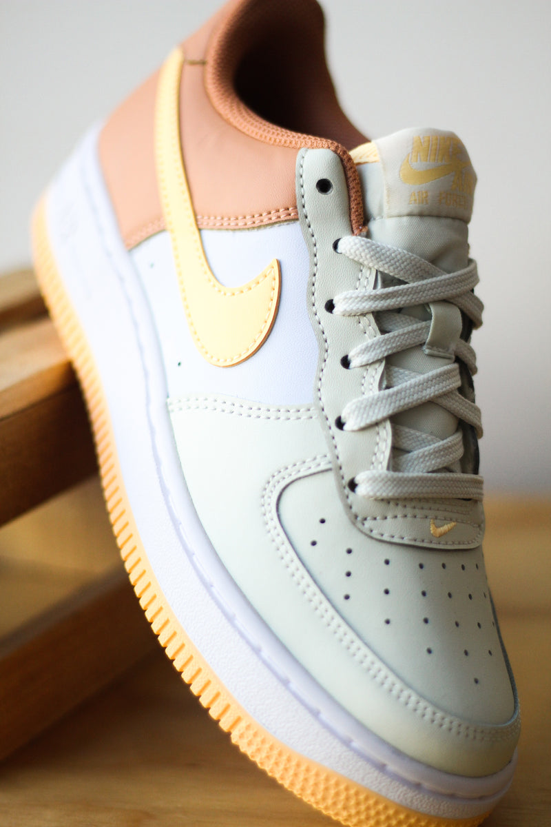 AIR FORCE 1 (GS) "MELON TINT"