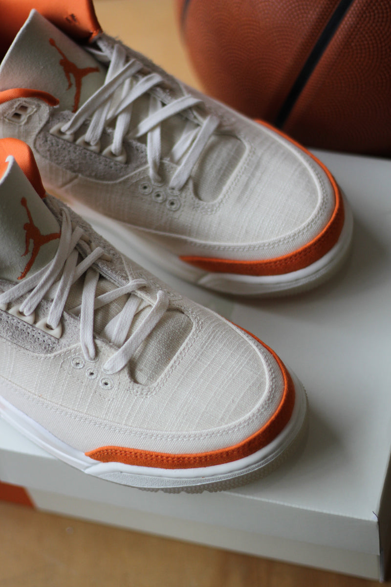 W AIR JORDAN 3 RETRO "FOSSIL/STARFISH-SAIL"