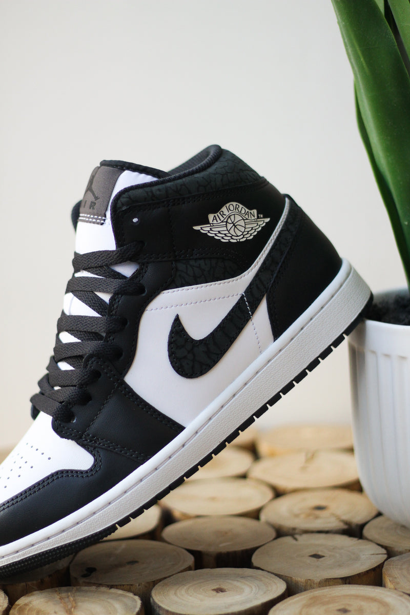 AIR JORDAN 1 MID SE "OFF NOIR"
