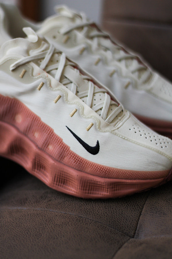 NIKE AVA ROVER "FOSSIL/BLACK-COSMIC CLAY-CANYON RUST"