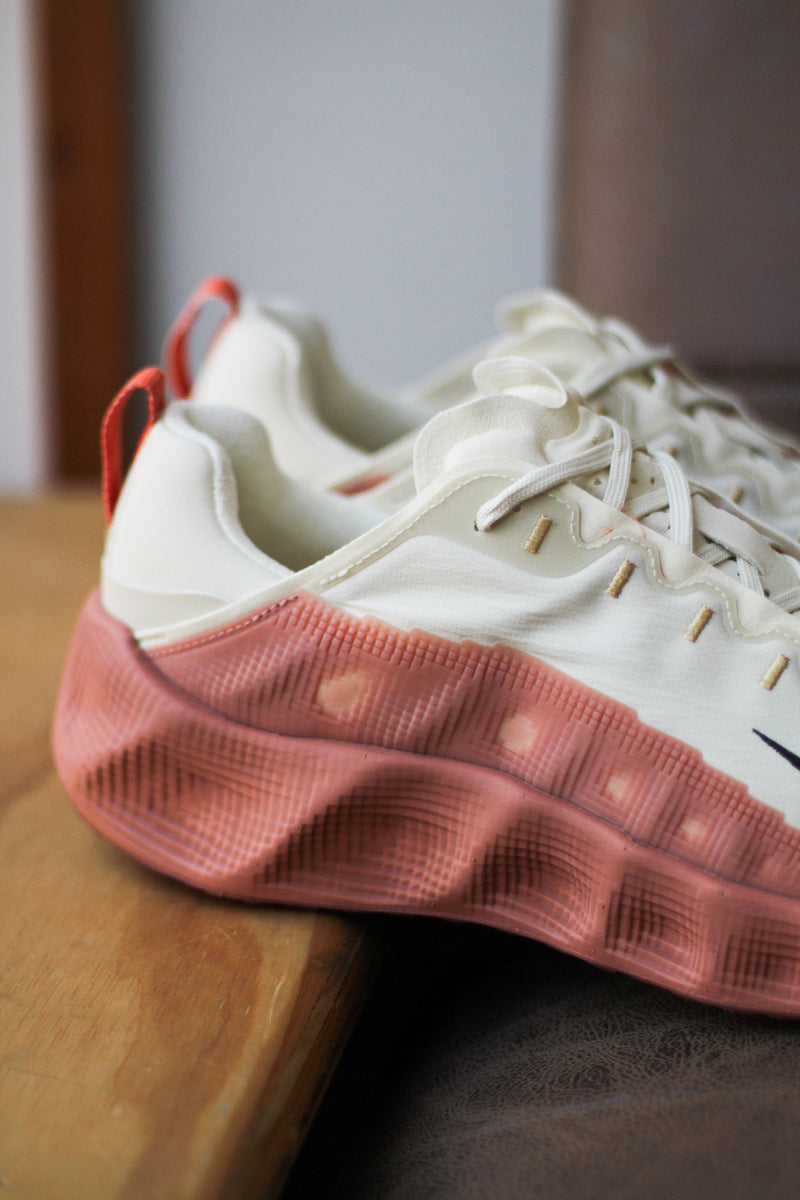 NIKE AVA ROVER "FOSSIL/BLACK-COSMIC CLAY-CANYON RUST"