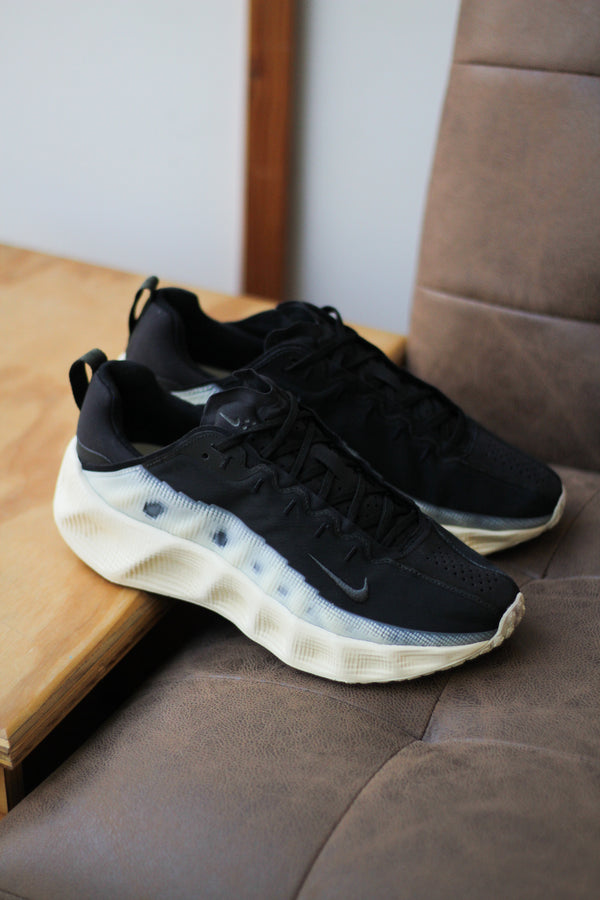 NIKE AVA ROVER "BLACK/ANTHRACITE-BLACK-SEQUOIA"