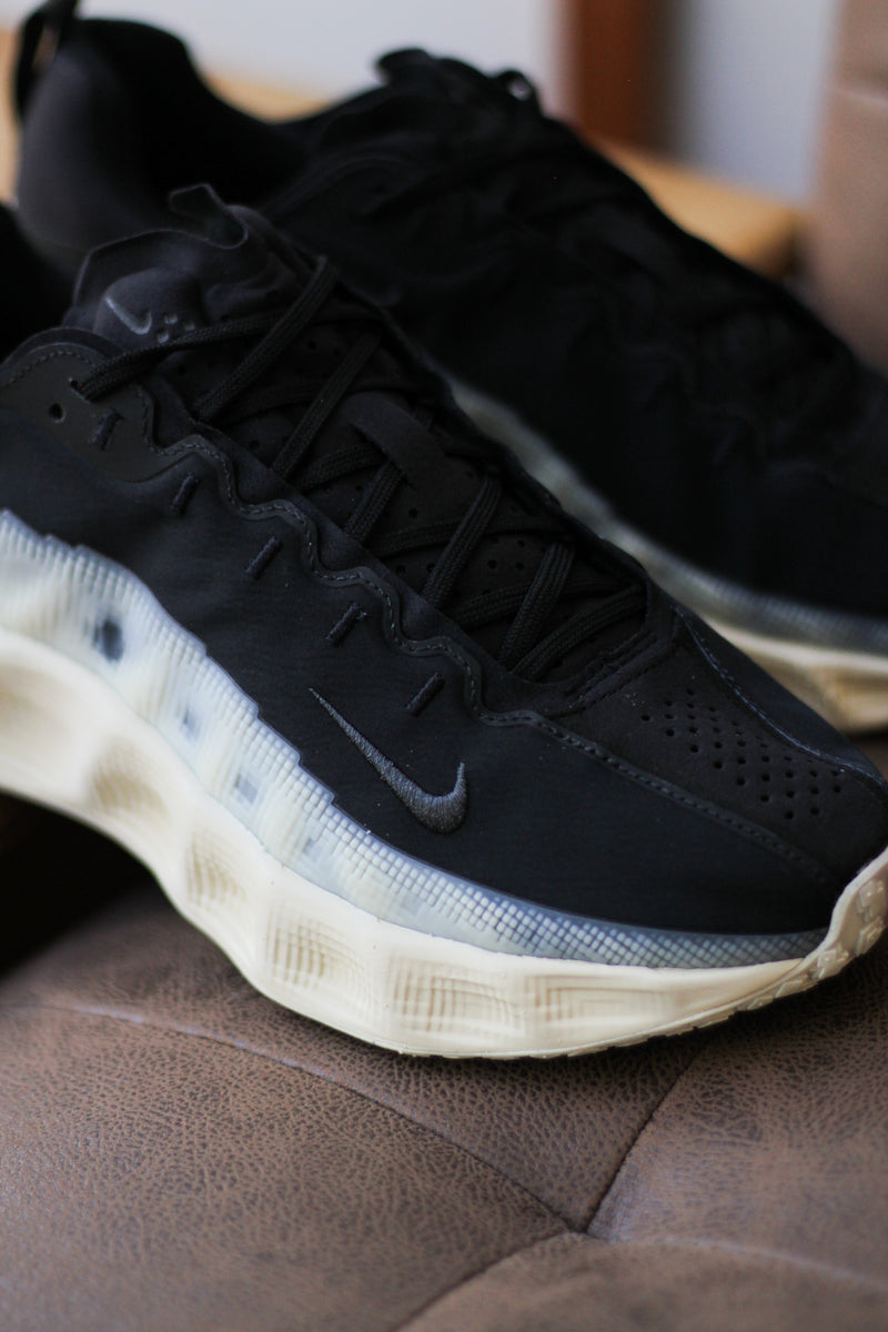 NIKE AVA ROVER "BLACK/ANTHRACITE-BLACK-SEQUOIA"