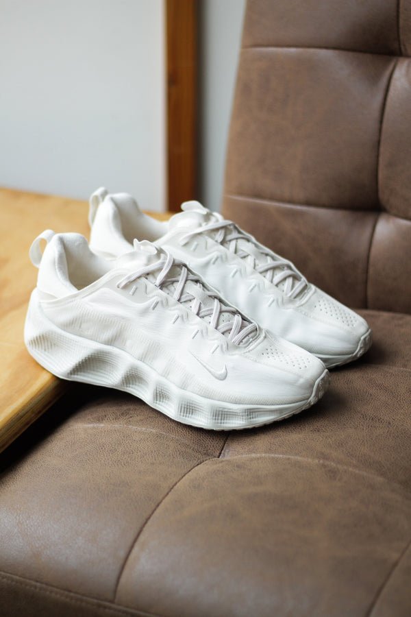 NIKE AVA ROVER "PHANTOM/LIGHT BONE-PHANTOM-PHANTOM"