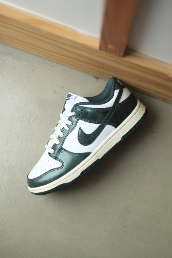W DUNK LOW "PRO GREEN"
