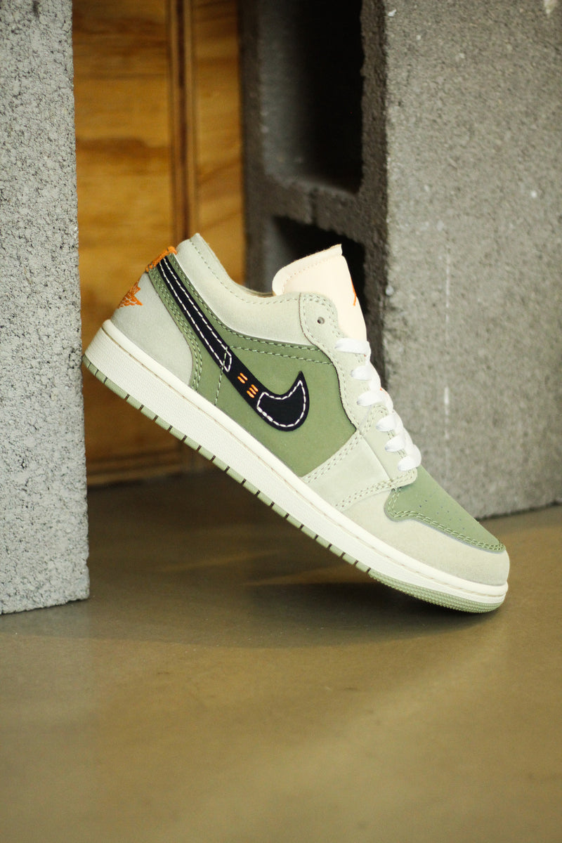AIR JORDAN 1 LOW SE CRAFT "SKY J LT OLIVE"