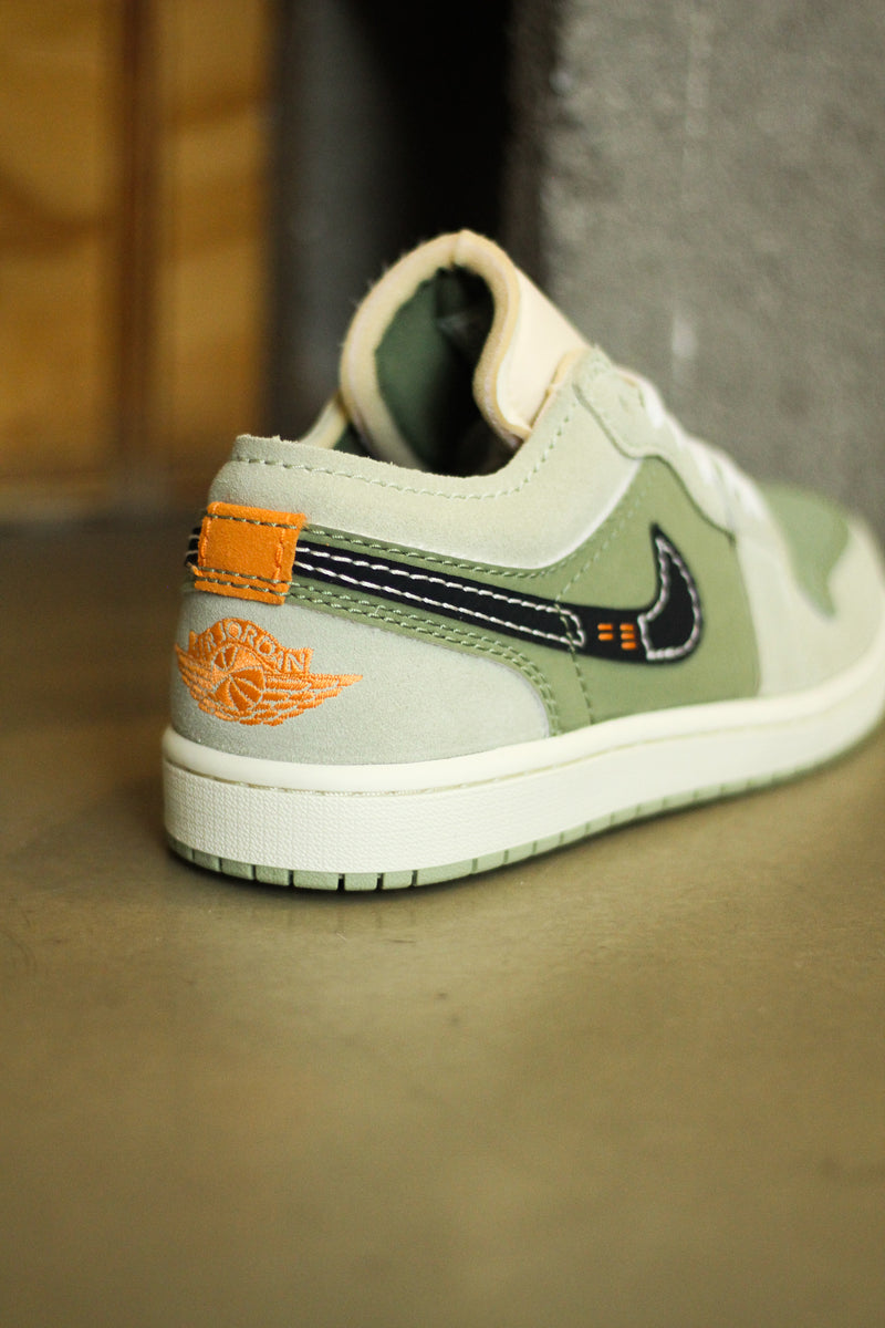 AIR JORDAN 1 LOW SE CRAFT "SKY J LT OLIVE"