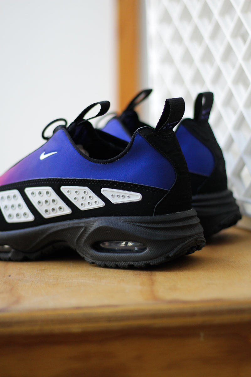 W NIKE AIR MAX SNDR "DEEP NIGHT/WHITE-CACTUS FLOWER-WHITE"