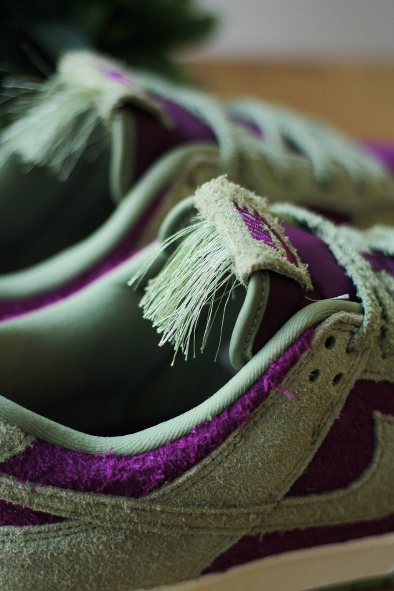 NIKE DUNK LOW RETRO SE "VIOTECH/DUSTY OLIVE-PALE IVORY"