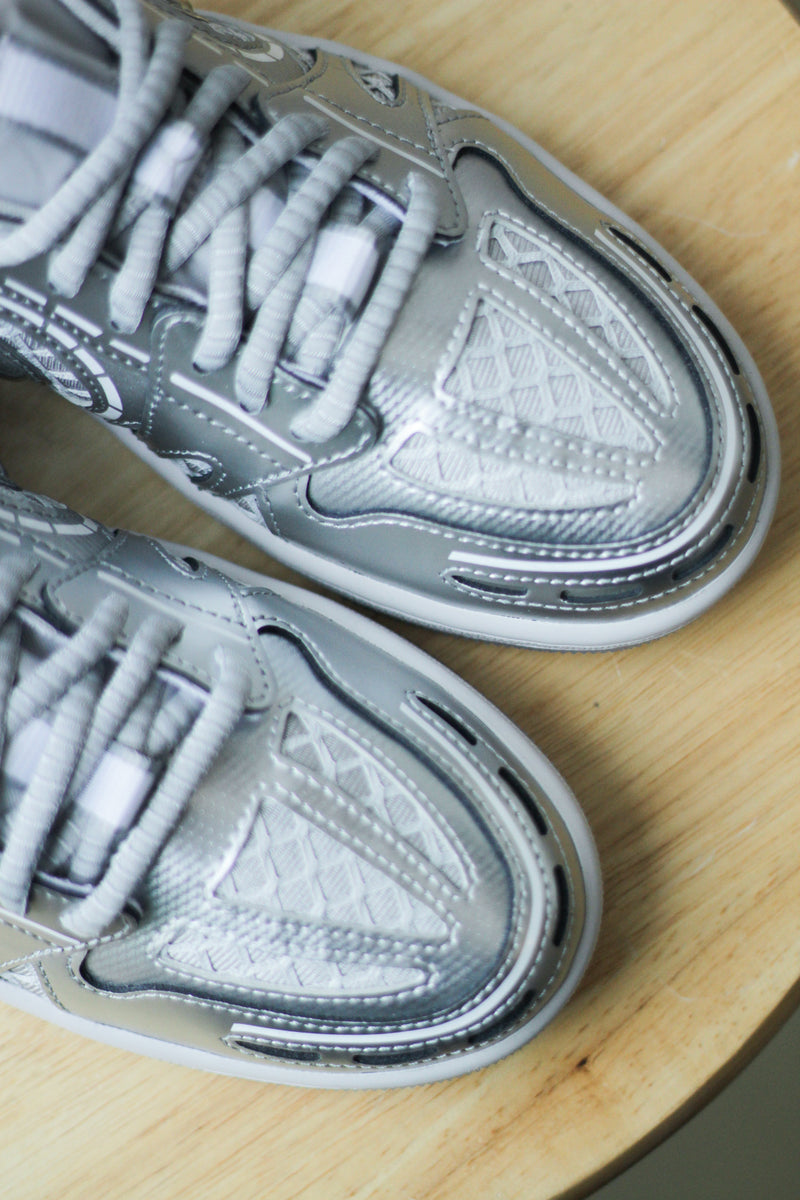 W AIR JORDAN 1 LOW METHOD OF MAKE "NEUTRAL GREY/METALLIC SILVER-WHITE"