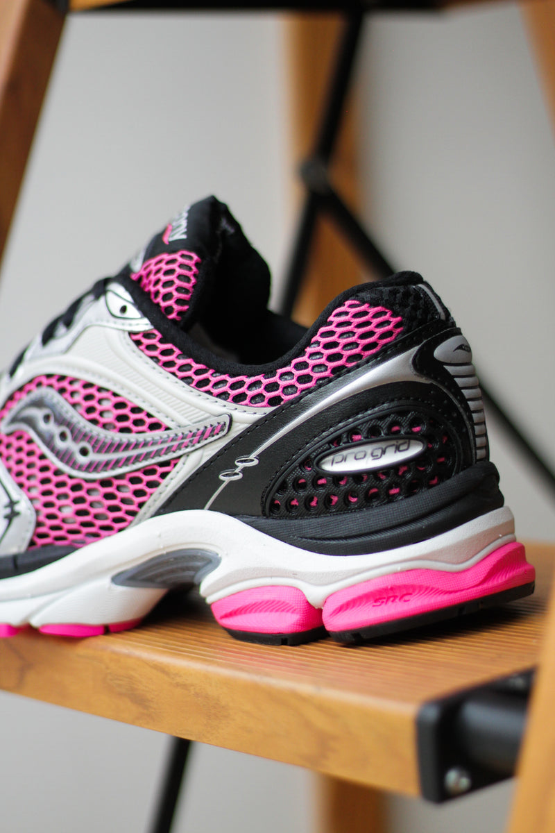 SAUCONY PROGRID TRIUMPH 4 "PINK/SILVER"