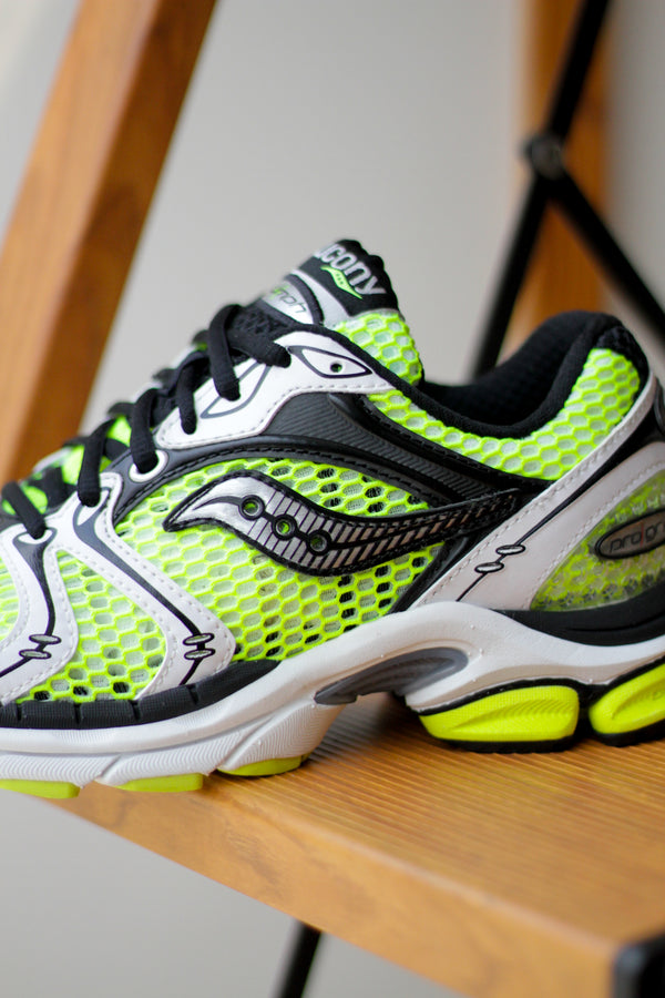 SAUCONY PROGRID TRIUMPH 4 "YELLOW/SILVER"