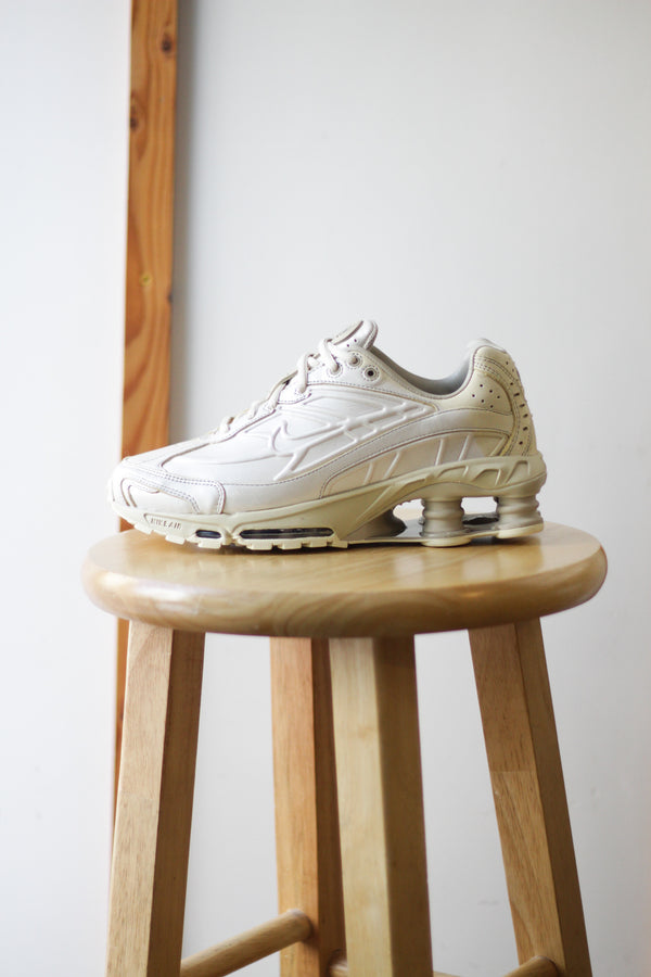 NIKE SHOX RIDE 2 PRM "METALLIC SILVER/LT KHAKI-DESERT KHAKI"