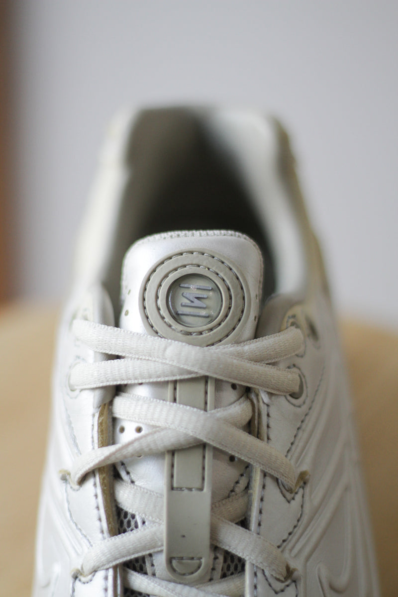 NIKE SHOX RIDE 2 PRM "METALLIC SILVER/LT KHAKI-DESERT KHAKI"