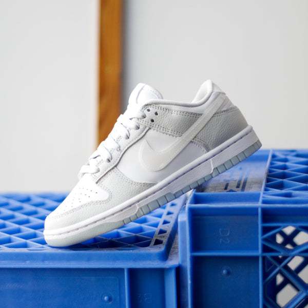 nike dunk low photon